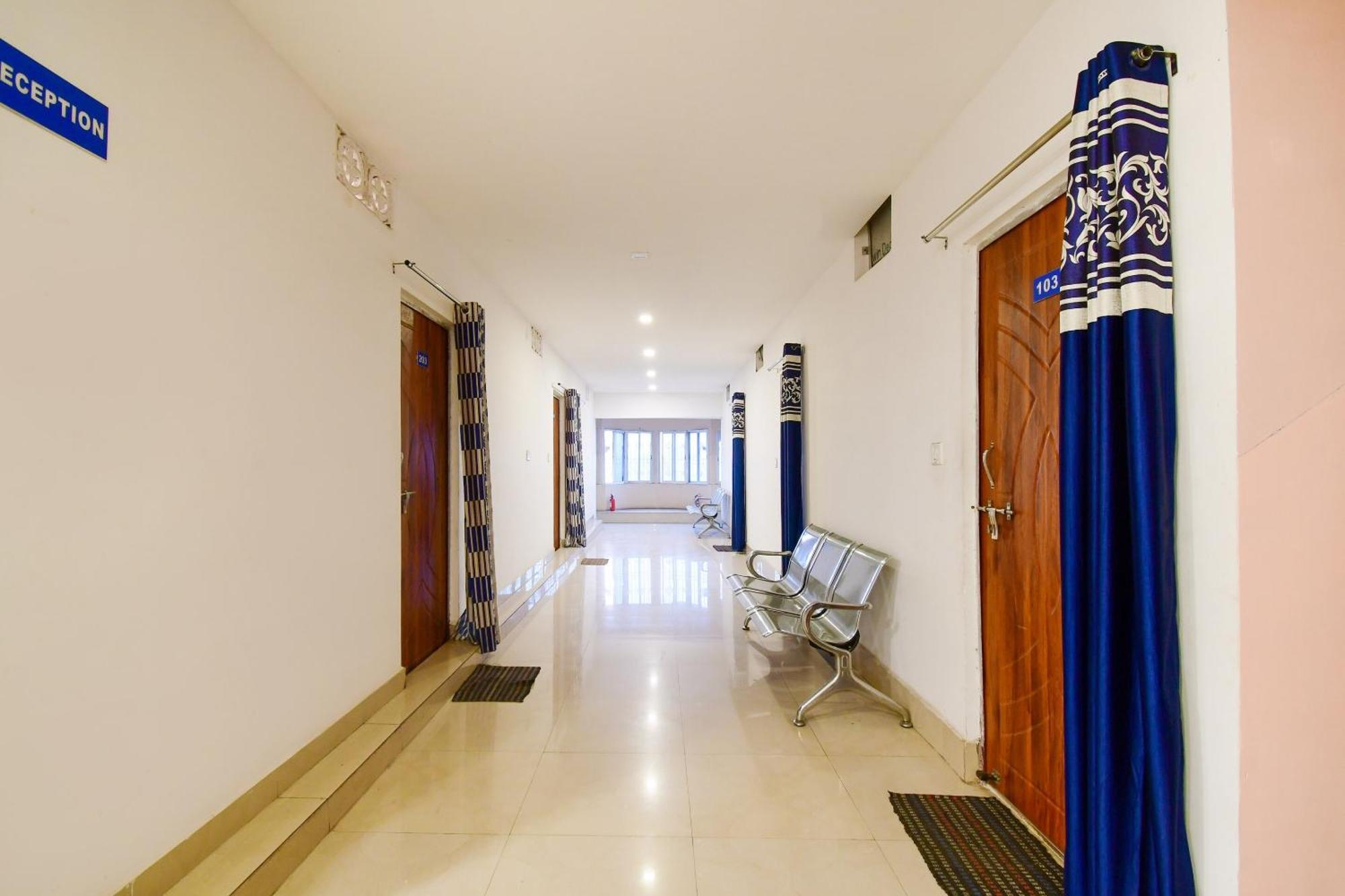 Hotel O Premium Hari Jamshedpur Exteriör bild