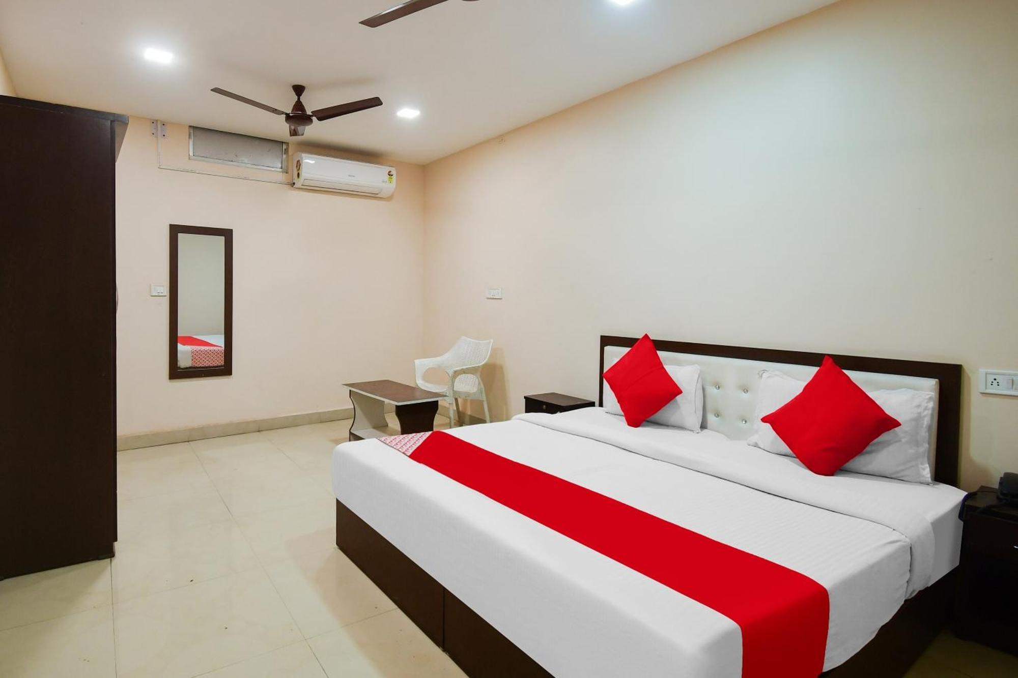 Hotel O Premium Hari Jamshedpur Exteriör bild