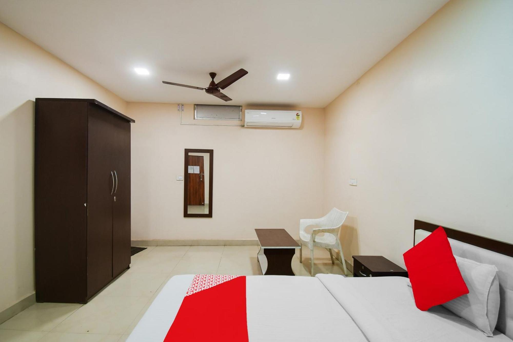 Hotel O Premium Hari Jamshedpur Exteriör bild
